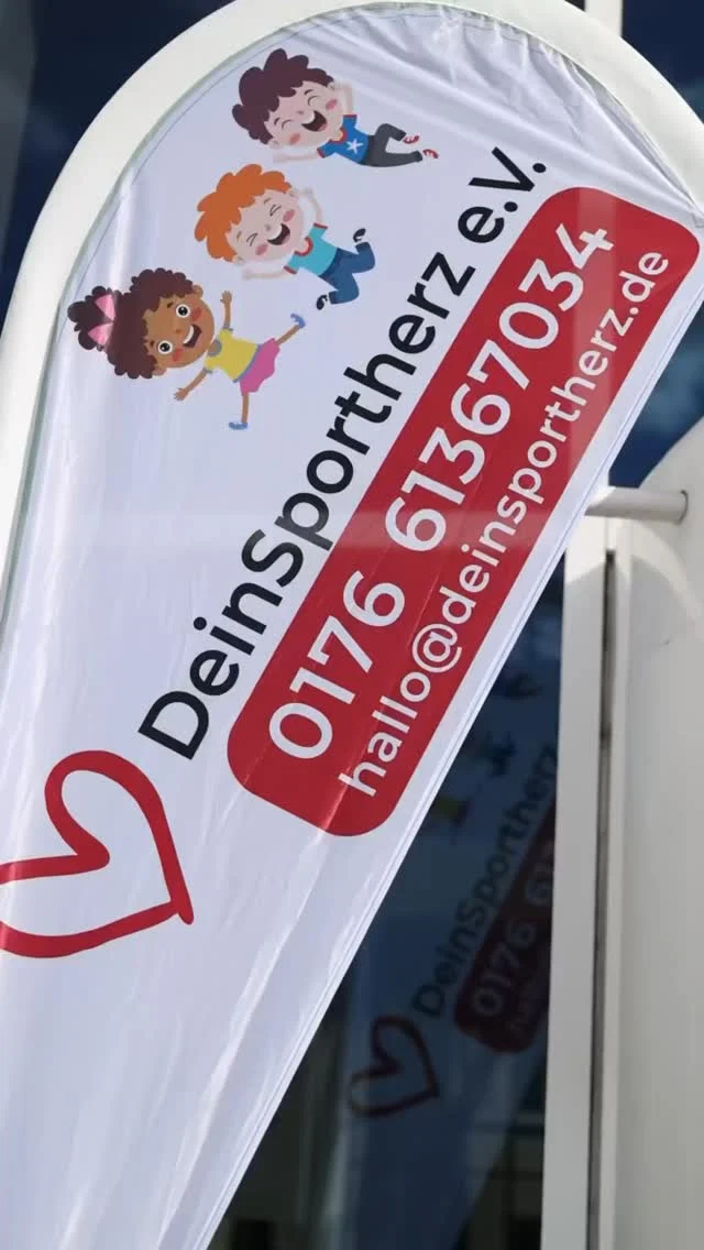 🎉 Rückblick auf unseren Workshop: „Selbstverständnis & Selbstbild des Wirtschaftsrats DeinSportherz“ 🚀 Am 14.04.26 wurde Teamspirit großgeschrieben: Mit richtig viel Energie, Inspiration und engagierten Diskussionen haben wir gemeinsam daran gefeilt, wie wir als Wirtschaftsrat echte Chancengleichheit für Kinder im Sport ermöglichen können. Ob in den Breakout-Sessions, beim Brainstorming oder beim lockeren Austausch – jede Idee zählt und jede Stimme macht uns stärker! Von Ressourcen über innovative Projektideen bis zum Selbstverständnis: Unser Team hat wieder bewiesen, wie viel Kompetenz und Leidenschaft in uns stecken. Danke an alle, die mitgewirkt, diskutiert, gelacht und Verantwortung übernommen haben. So sieht echte Zusammenarbeit aus! Wir freuen uns schon auf die nächsten Schritte und auf jede Menge neue Projekte, die wir gemeinsam anstoßen. #DeinSportherz #Chancengleichheit #Teamwork #Workshop #Healthcare Netzwerken ZukunftGestalten